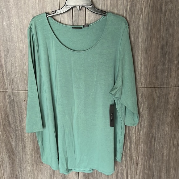 Tahari Tops - TAHARI green blouse